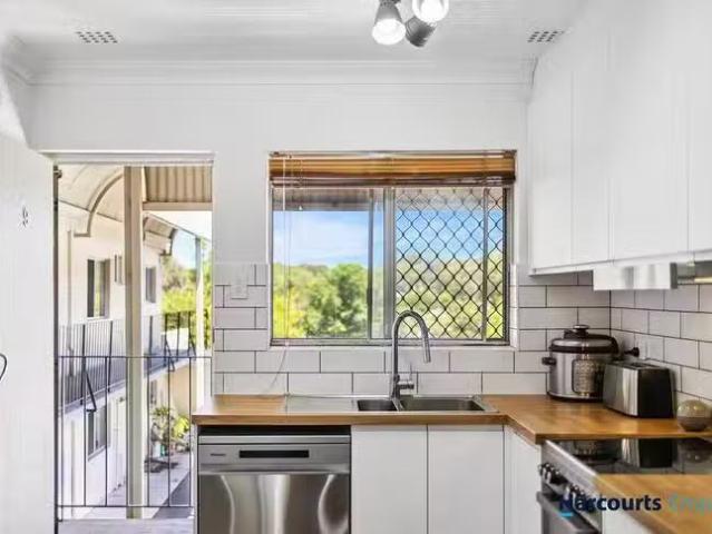 House for rent in Stirling, Western Australia