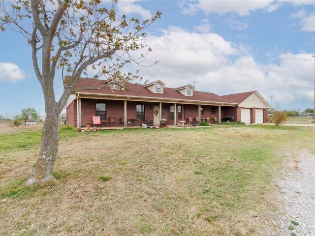 House for sale in Elgin, Oklahoma
