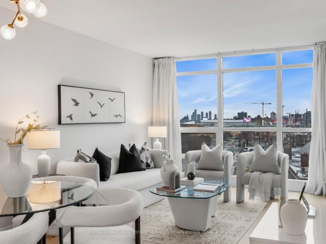 Condo for sale in Woburn, Ontario