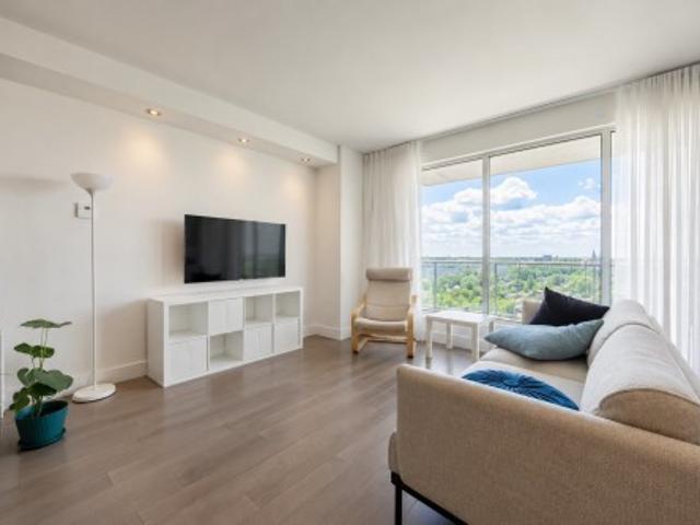 Property for rent in Laval-des-rapides, Quebec