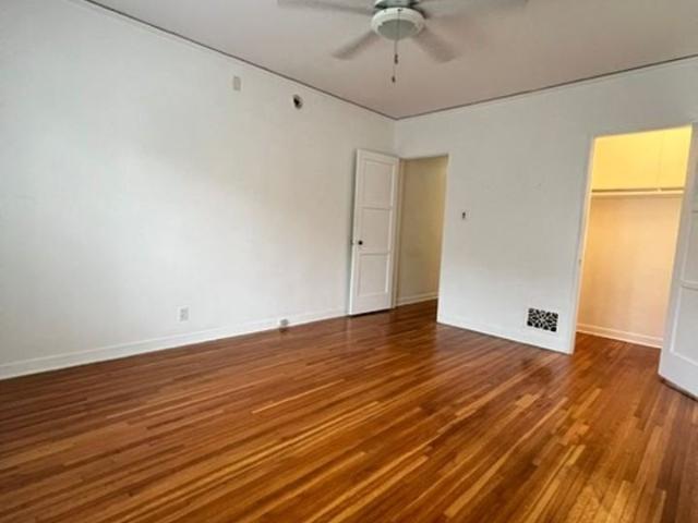 Apartment for rent in Park La Brea, Los Angeles