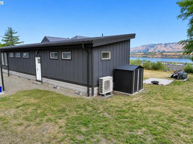 House for sale in Oregonia