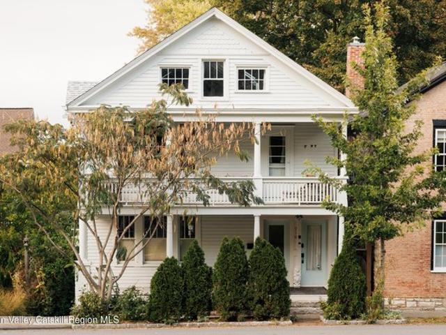 House for sale in Oakdale, City of Hudson