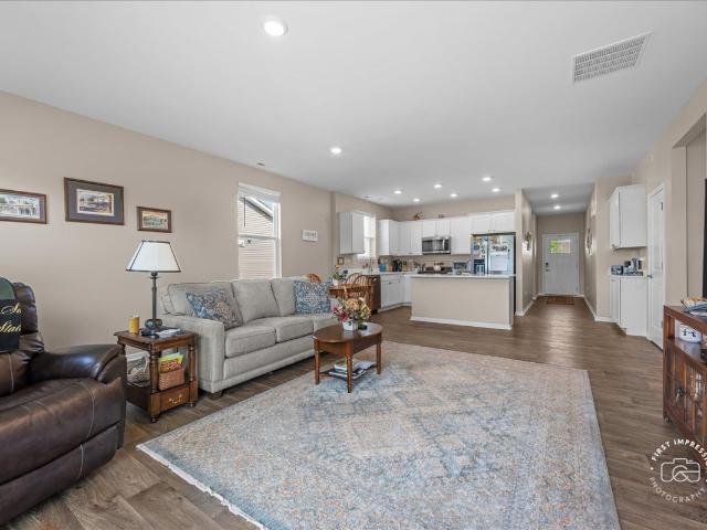 Townhouse for sale in North Aurora, Illinois
