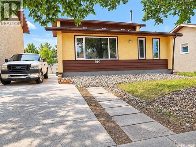 House for sale in Regina, Saskatchewan