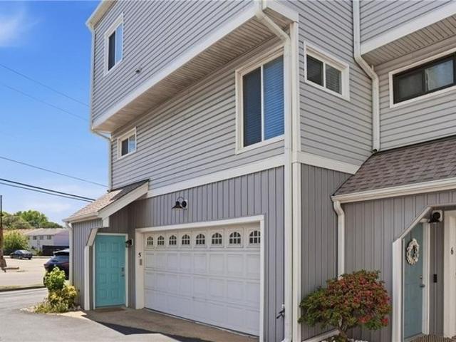 Condo for sale in Virginia