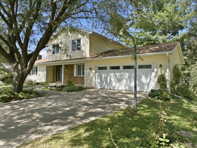 House for sale in Cedar Falls, Iowa
