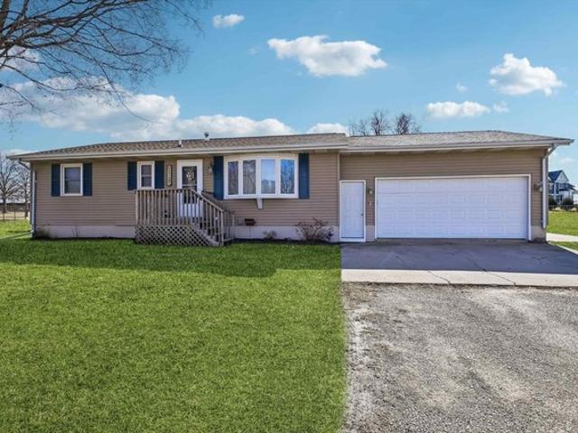 House for sale in Linn, Iowa