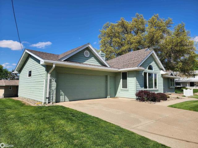 House for sale in Atlantic, Iowa