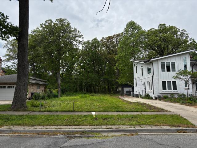 Land for sale in La Grange Park, Illinois