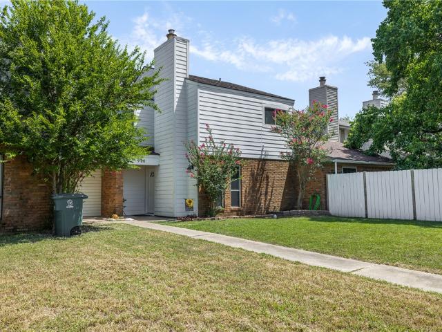 Townhouse for sale in Bryan, Texas