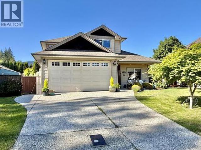 House for sale in Gibsons, British Columbia