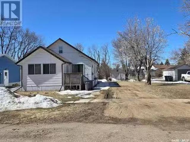 House for sale in Grenfell
