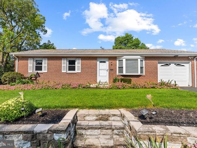 House for sale in Lititz, Pennsylvania