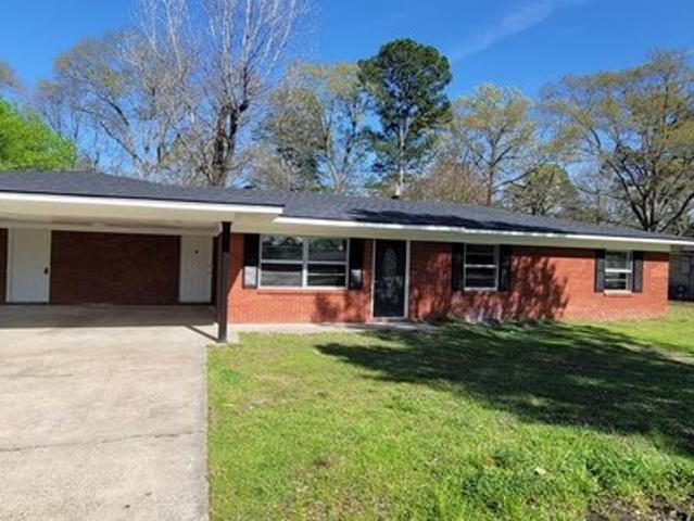 House for sale in Atlanta, Texas