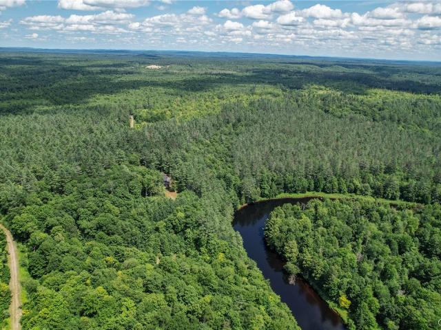 House for sale in Oneida, New York