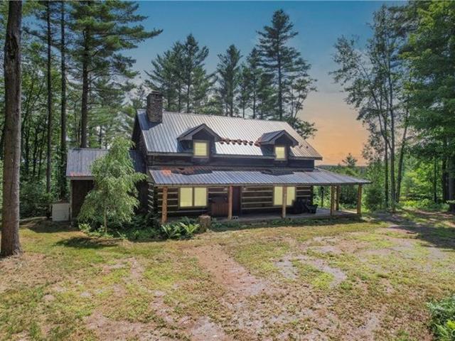 House for sale in Oneida, New York
