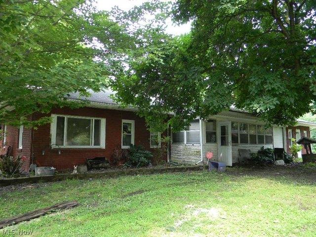 House for sale in Leavittsburg, Ohio