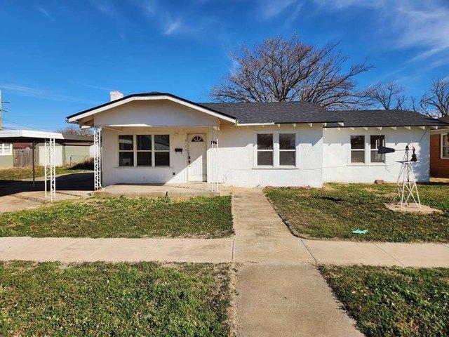 House for sale in Slaton, Texas