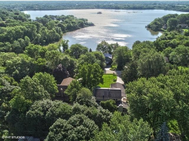 House for sale in Barrington, Illinois