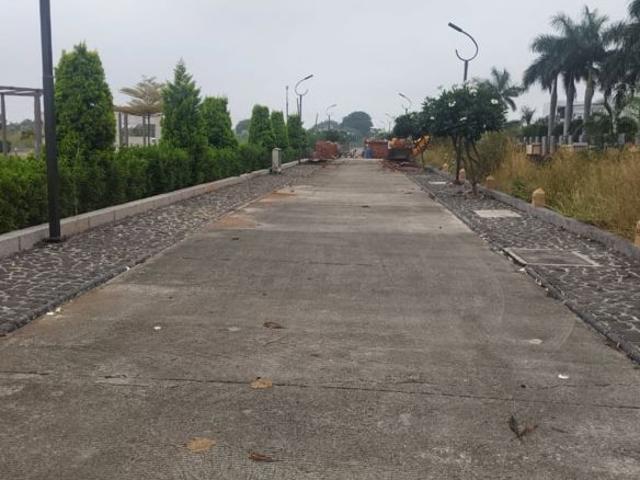 Land for sale in Madya
