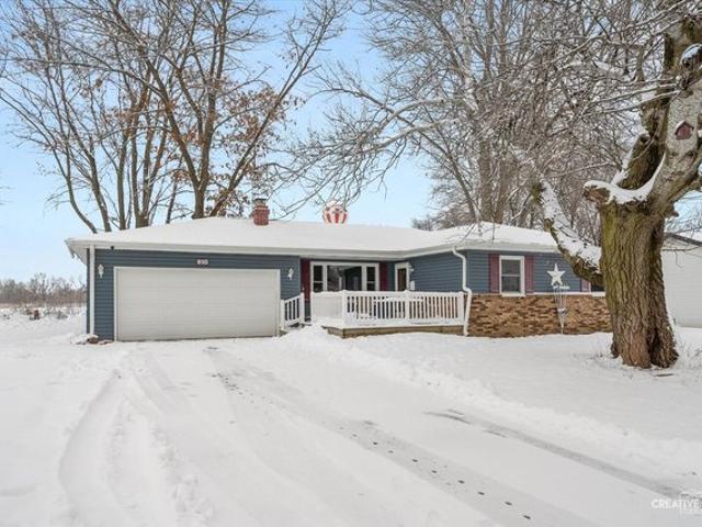 House for sale in Whiteside, Illinois