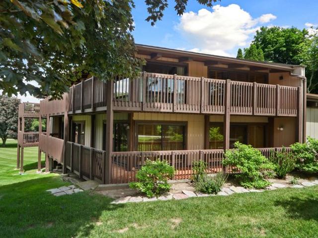 Condo for sale in Fontana, Wisconsin