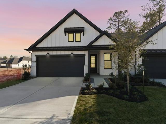 Townhouse for sale in New Caney, Texas