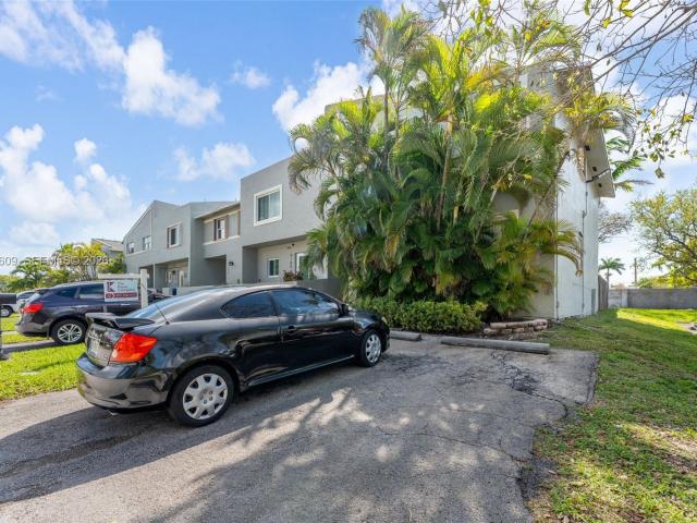 Townhouse for sale in Cutler Bay, Florida