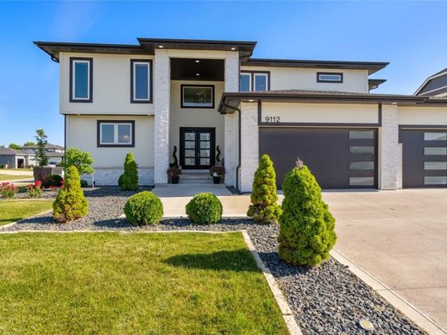 House for sale in West Des Moines, Iowa