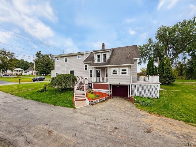 House for sale in Oneida, New York