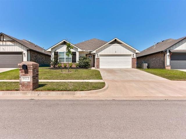 House for sale in Yukon, Oklahoma