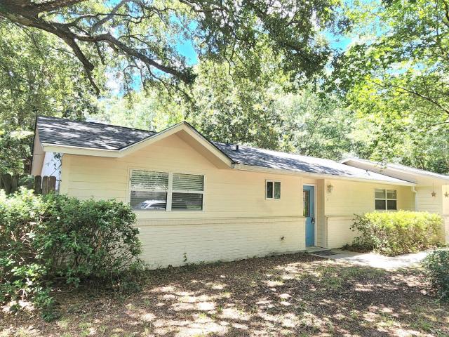 House for sale in Ocean Springs, Mississippi