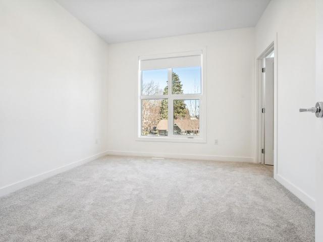 Apartment for rent in Wedgewood, Alberta