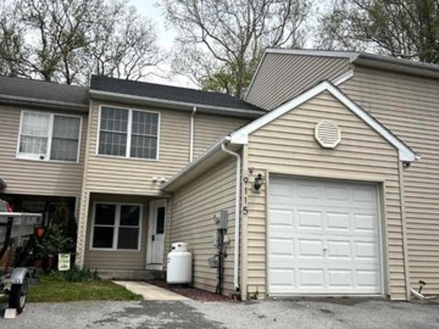 Townhouse for sale in Hummelstown, Pennsylvania