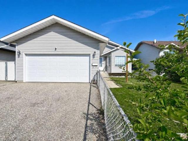 House for sale in Grande Prairie, Alberta