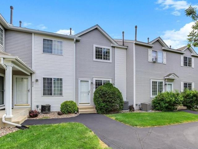 Townhouse for sale in Hennepin, Minnesota