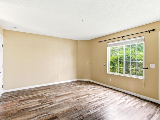 Townhouse for sale in Hennepin, Minnesota