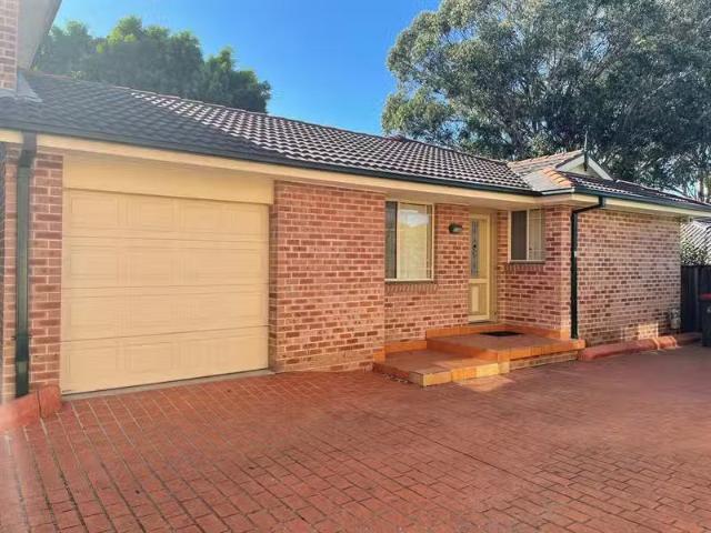 Condo for rent in Sydney, New South Wales