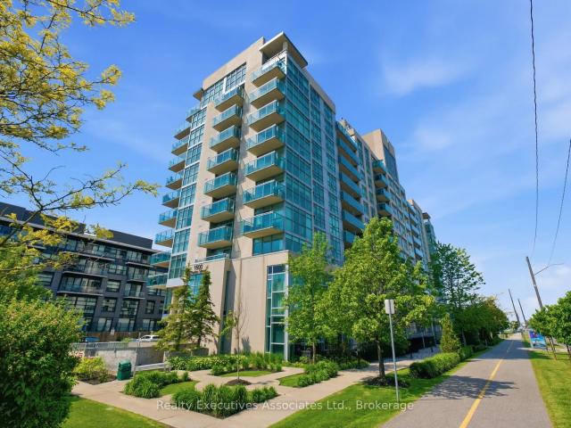 Condo for sale in Woburn, Ontario