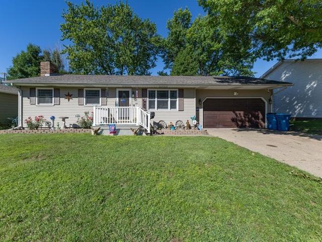 House for sale in Camanche, Iowa