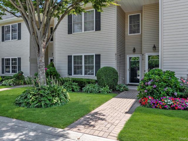 Property for sale in Huntington, New York