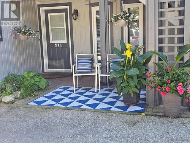 Townhouse for sale in Collingwood, Ontario