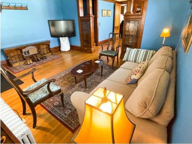 House for sale in Summit - University, Saint Paul
