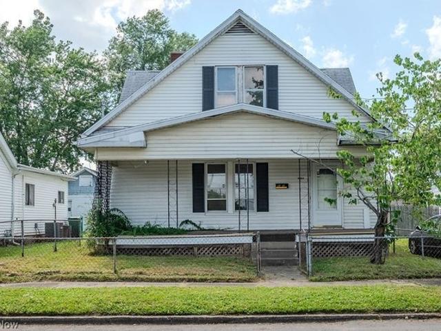 House for sale in Parkersburg, West Virginia