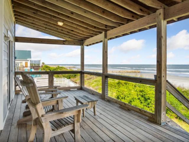 House for sale in Folly Beach, South Carolina