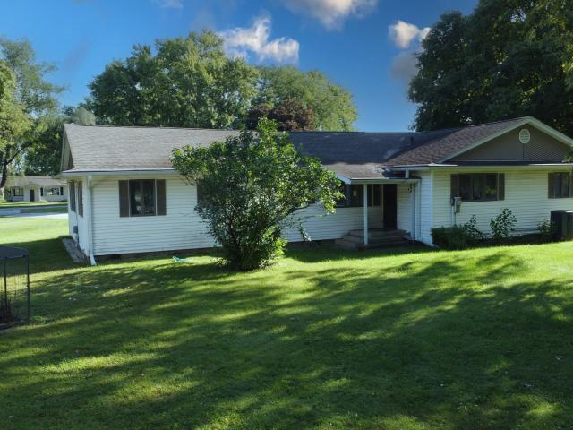 House for sale in Watseka, Illinois