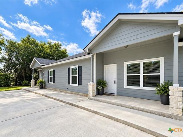 Townhouse for sale in Seguin, Guadalupe County