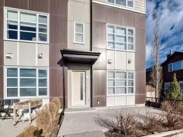Condo for sale in Northwest, Alberta