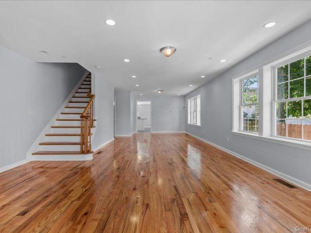 House for sale in Queens, Arverne
